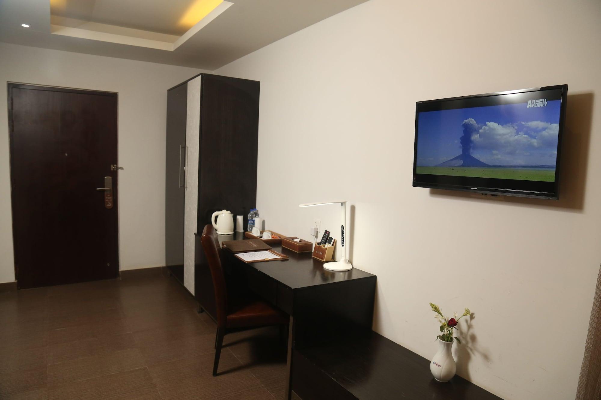 Galesia Hotel & Resort - Дакка Экстерьер фото