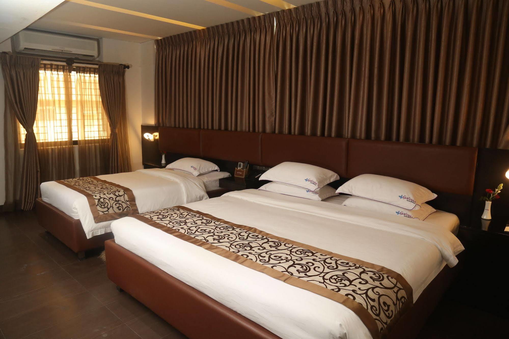 Galesia Hotel & Resort - Дакка Экстерьер фото