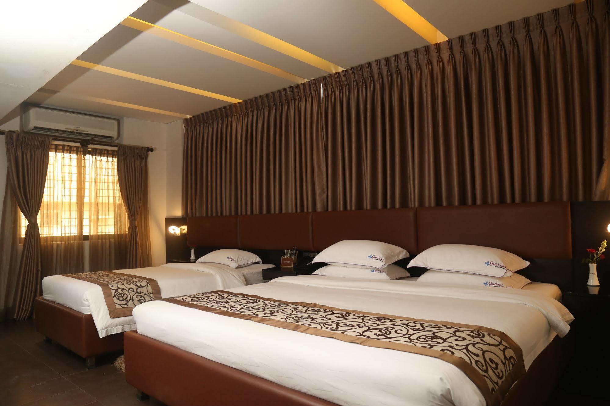 Galesia Hotel & Resort - Дакка Экстерьер фото